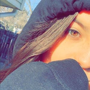 Meet your Posher, Selena